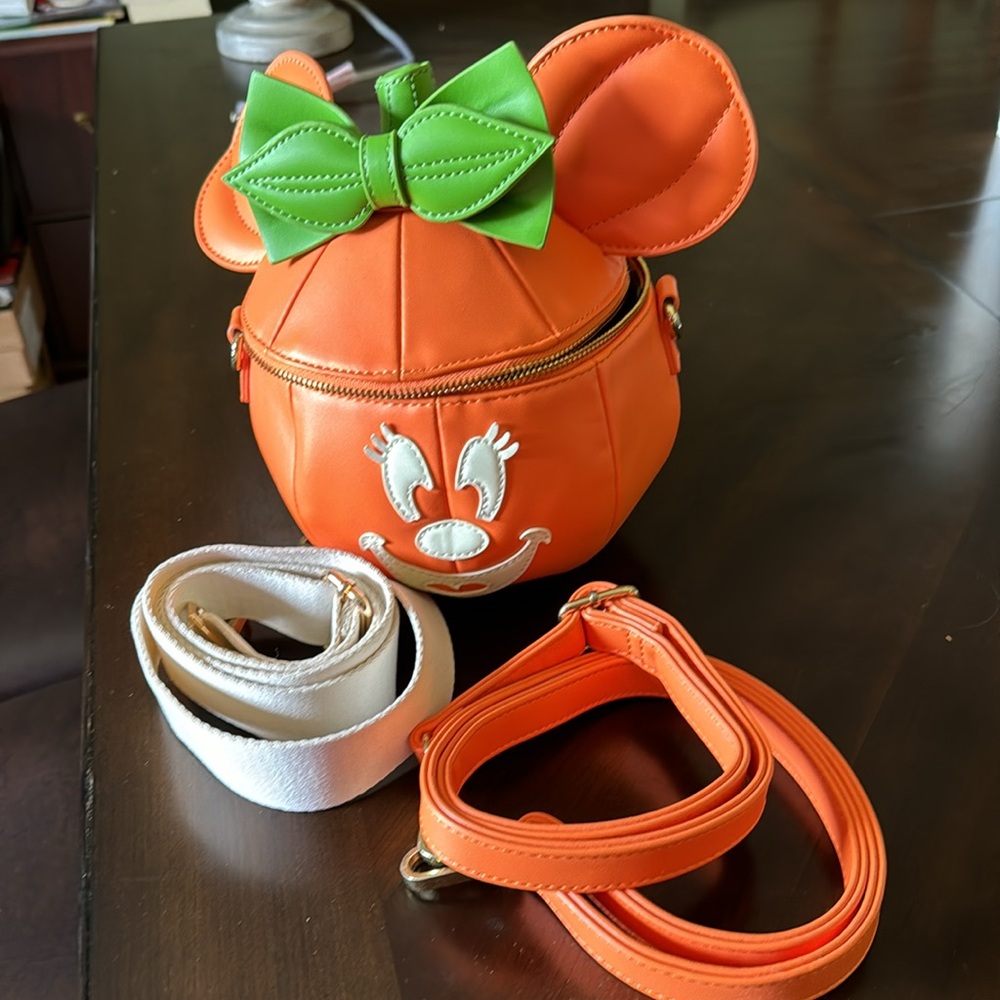 Disney Loungfly Halloween Purse - Picture 3 of 5